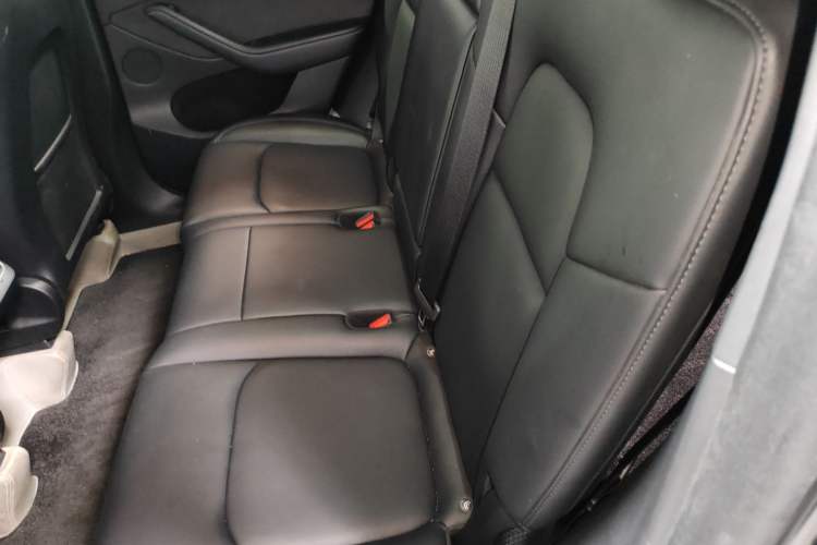 Used Tesla Model Y 2024 Long-Range All-Wheel-Drive Version