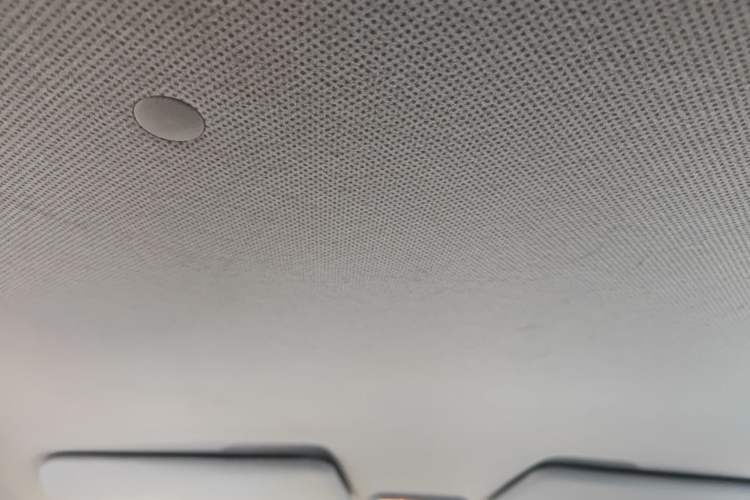 Used Wuling Hongguang MINIEV 2021 Macaron Premium Model – Lithium Iron Phosphate Headliner