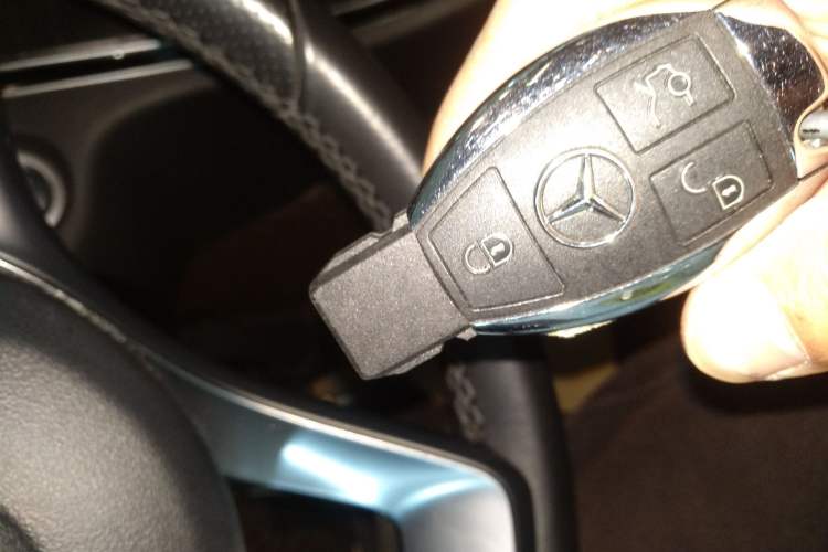 Used Mercedes-Benz C-Class 2018 C 180 L Fashion Edition Sport Version