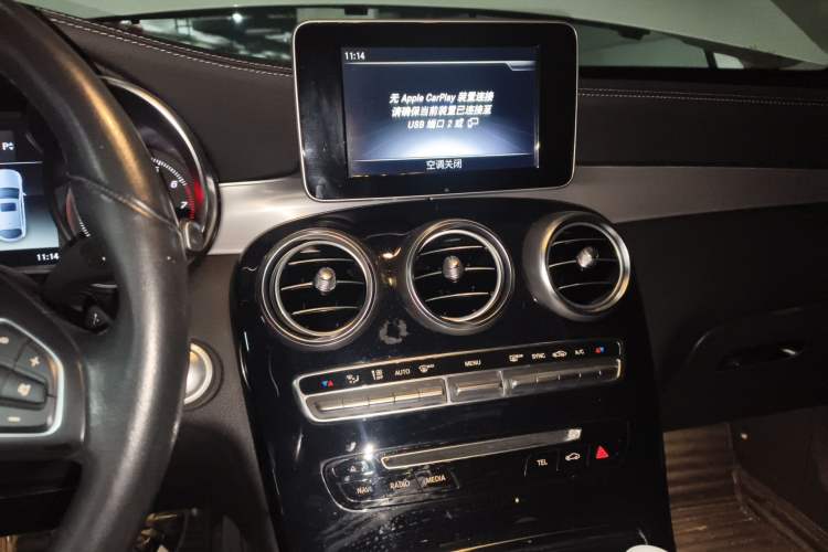 Used Mercedes-Benz GLC Coupe 2019 GLC 200 4MATIC Coupe SUV Audio And AC Panel