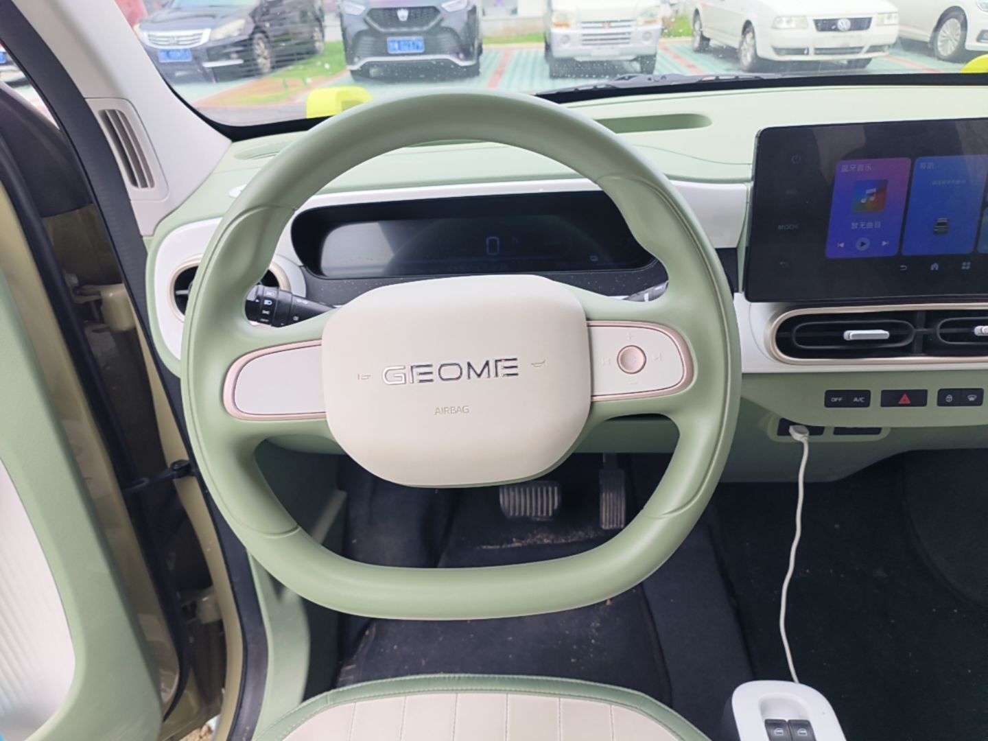 Geely Galaxy Panda 2025 210km Panda Rider — снимка 13