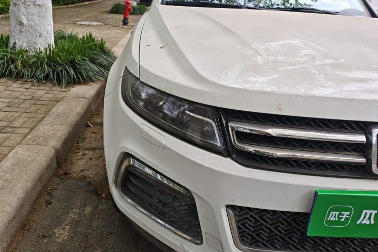 Used Zotye T600 2016 Sport Edition 1.5T Manual Luxury Model Right Front Headlight