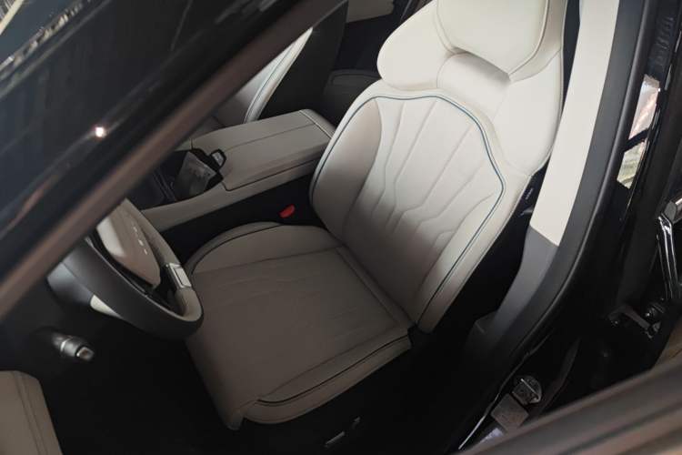 Used JETOUR Dashing 2025 1.5TD DCT Luxury Edition Left Front Seat