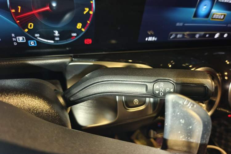 Used Mercedes-Benz GLB AMG 2021 AMG GLB 35 4MATIC Gear Lever