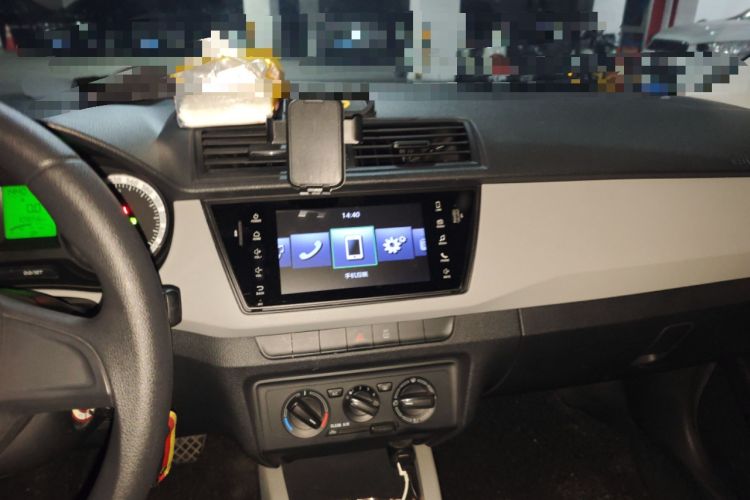 Used Skoda Fabia 2017 1.4L Automatic Car Enjoy Edition Audio And AC Panel