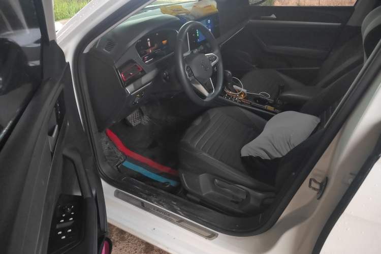 Used Volkswagen Lavida 2023 300TSI DSG Starry Full-Comfort Edition