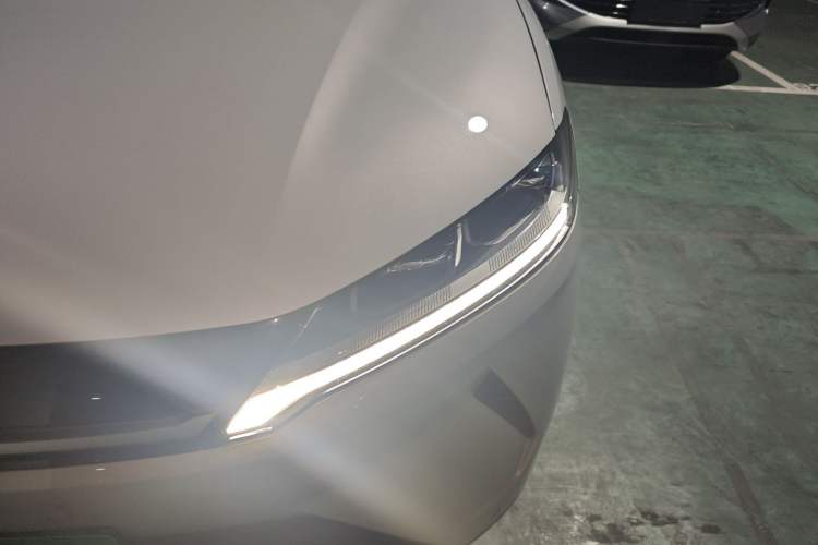 Used BYD Yuan UP 2024 401KM Leading Edition