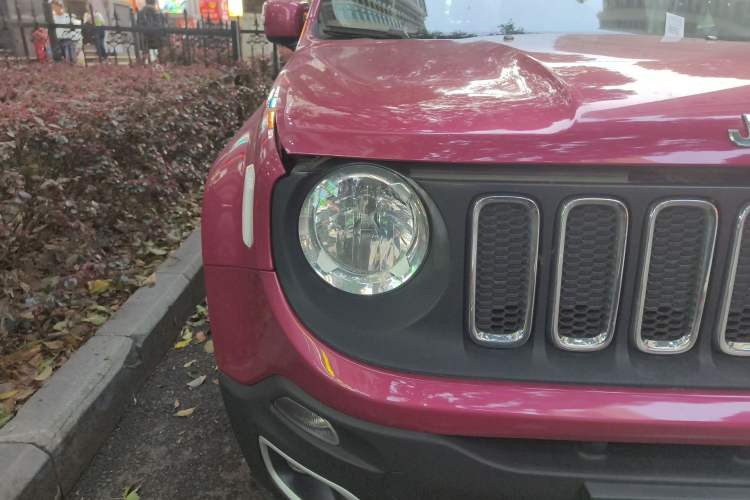 Used Jeep Renegade 2018 Connected Large Screen Version 180T Automatic High-Energy Edition