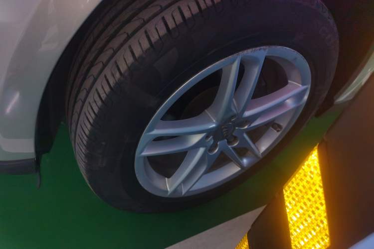 Used Audi Q5 2016 40 TFSI Comfort Model