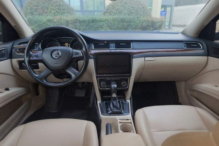 Used Skoda Superb 2013 1.8TSI Automatic MingShi Edition