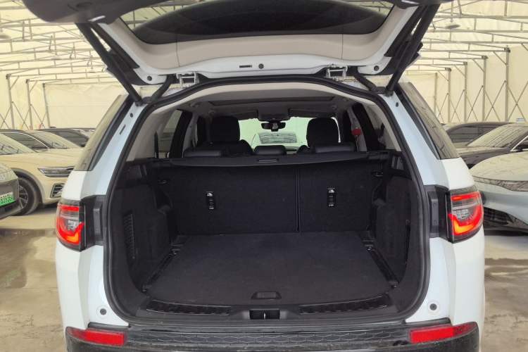 Used Land Rover Discovery Sport 2024 Performance Tech Edition Trunk