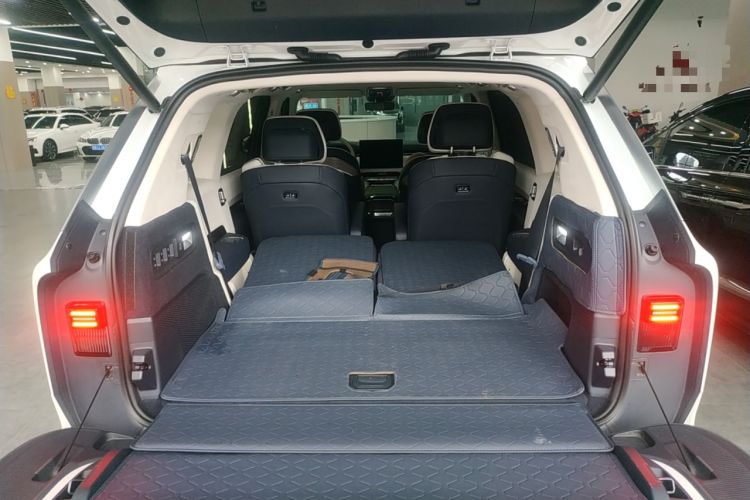 Used Zeekr 9X 2025 Ultra Edition 70kWh Trunk