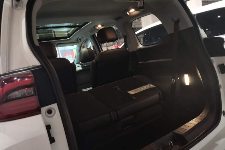 Used GAC Trumpchi M6 2021 270T DCT Luxury Edition (7-seater)