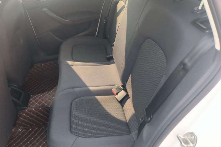 Used Volkswagen Santana 2015 Haval H6 1.6L Automatic Luxury Model
