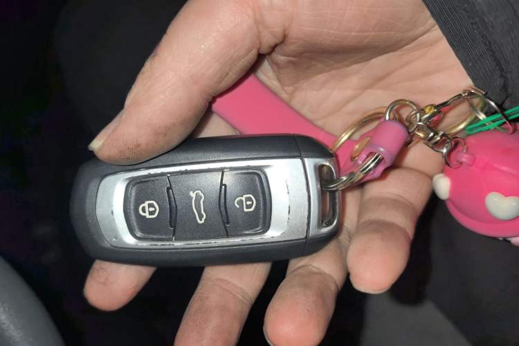 Used Geely Galaxy Panda 2023 Panda Mini 200km Endurance Bear
