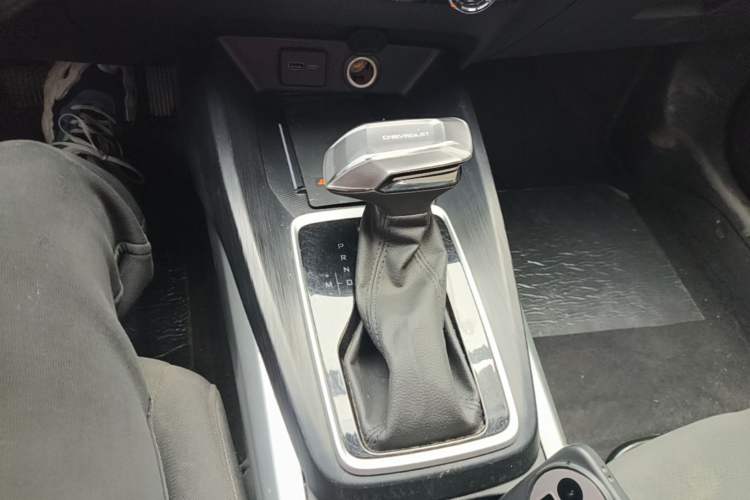 Used Chevrolet Monza 2023 1.5L Dual-Clutch Enjoyment Edition Gear Lever