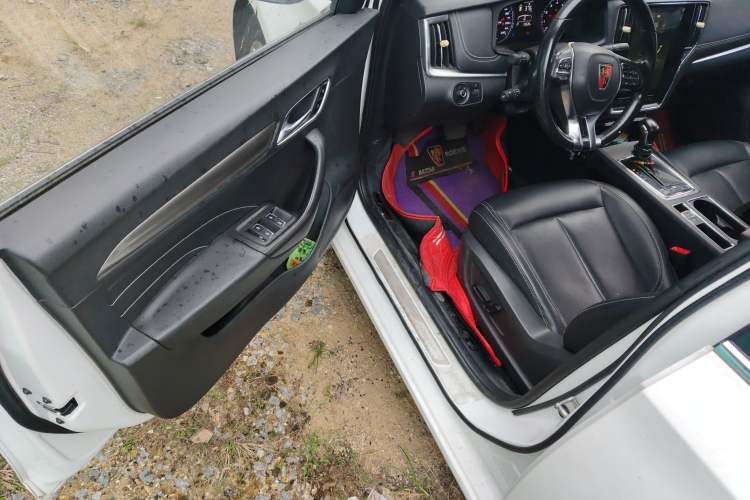 Used Roewe i6 2017 20T Automatic Internet Smart Edition