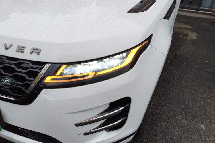 Used Land Rover Range Rover Evoque New Energy 2022 Aurora L P300e Plug-in Hybrid Electric Version