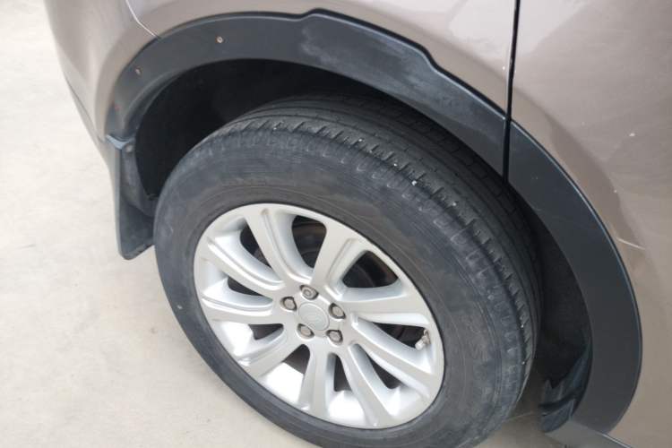 Used Land Rover Discovery Sport 2016 2.0T SE
