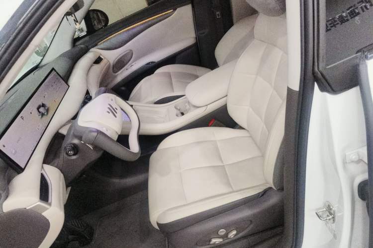 Used IM LS6 2025 Lingxi Intelligent Driving Edition Left Front Seat