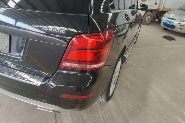 Used Mercedes-Benz GLK-Class 2015 GLK 260 4MATIC Dynamic Edition Ultimate Version
