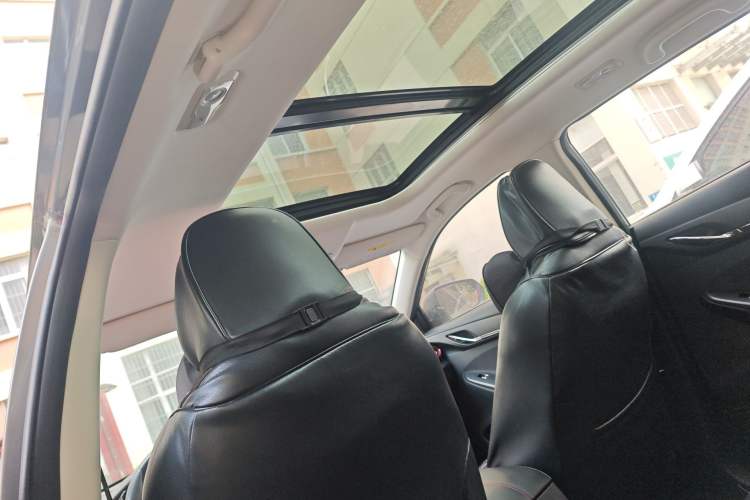 Used CHANGAN OSHAN X5 2021 1.5T DCT Prestige Edition Headliner