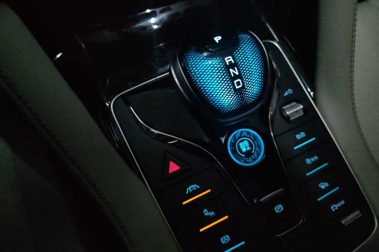 Used BYD Song PLUS New Energy 2021 DM-i 110KM Flagship PLUS Gear Lever