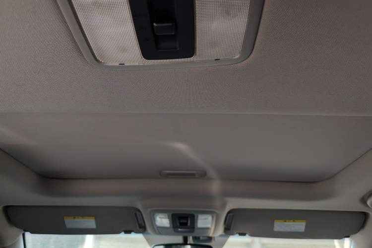 Used Kia Borrego 2015 3.8L Luxury Edition China IV