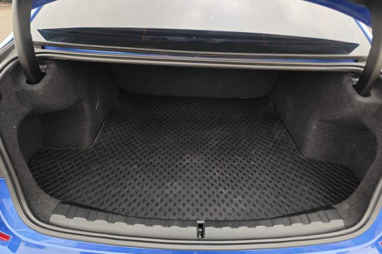 Used BMW 3 Series 2020 Restyled 325Li M Sport Package Trunk