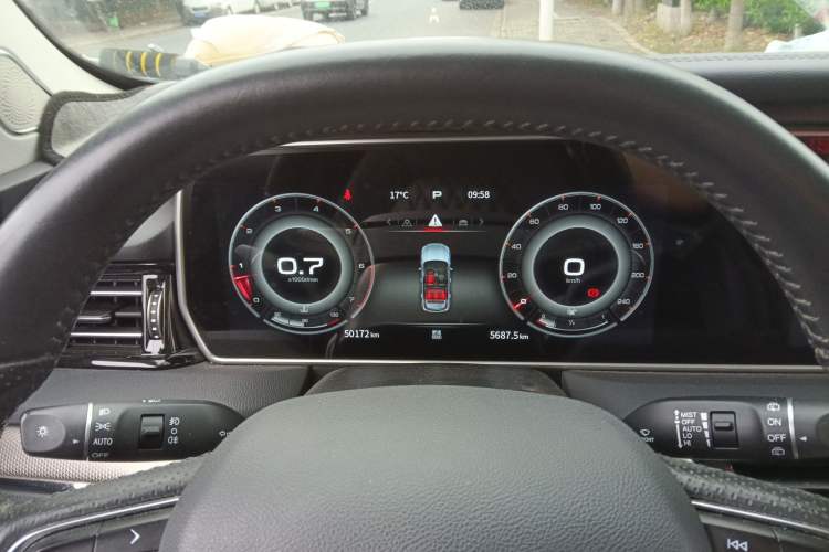Used Hongqi HS5 2022 Revised Version 2.0T Smart Connect Flagship Edition Instrument Cluster