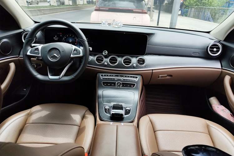 Used Mercedes-Benz E-Class 2018 Facelift E 200 L Sport 4MATIC