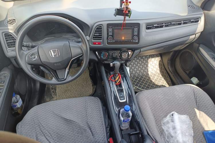 Used Honda Vezel 2015 1.5L CVT two-wheel drive Comfort trim
