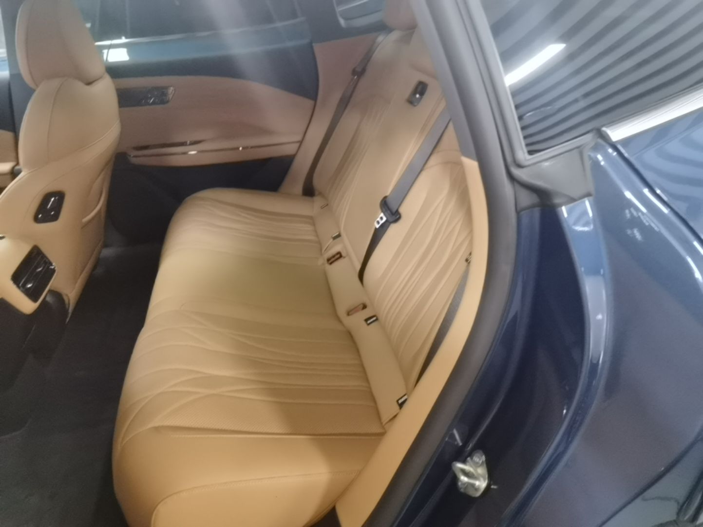 Geely Galaxy 8 2025 130km EM-i Flagship Edition — снимка 20