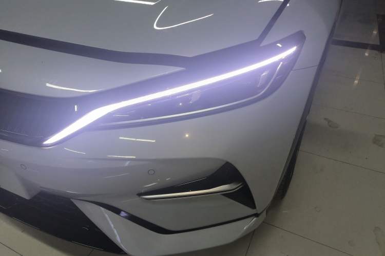 Used BYD Song L EV 2024 662 km Excellence Version Left Front Headlight