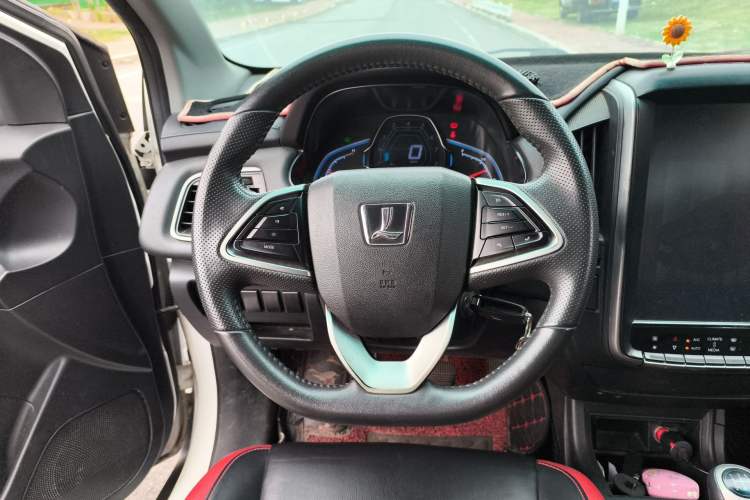 Used Luxgen U5 SUV 2017 1.6L Manual Jazz Edition Steering Wheel