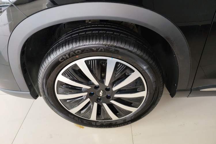 Used Chery Fengyun T8 2025 1.5T 130 km Comfort Edition 5-Seater Left Front Wheel Hub