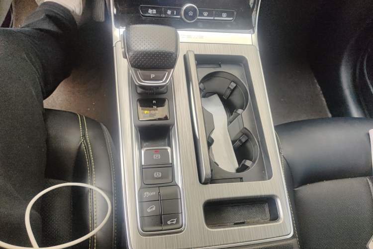 Used Roewe RX5 2020 PLUS 300TGI Automatic Ali National Trend Flagship Edition Gear Lever