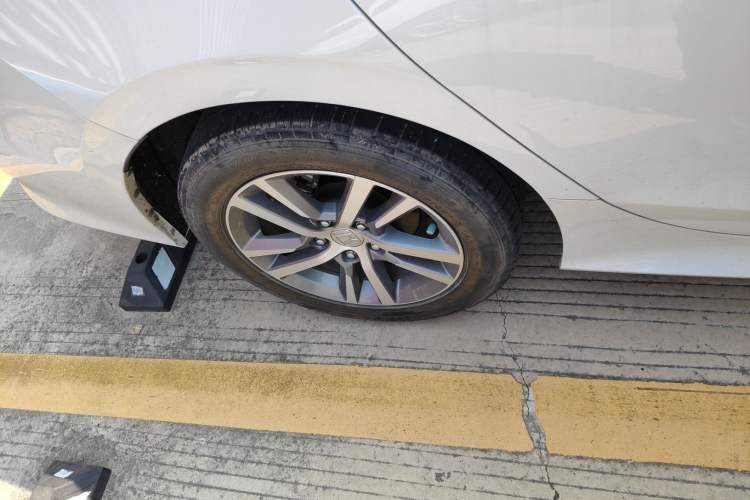 Used Honda Civic 2023 240TURBO CVT Dynamic · Center Stage Special Edition