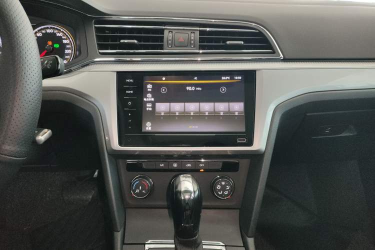 Used Volkswagen Lamando 2021 230TSI DSG Fashion Edition