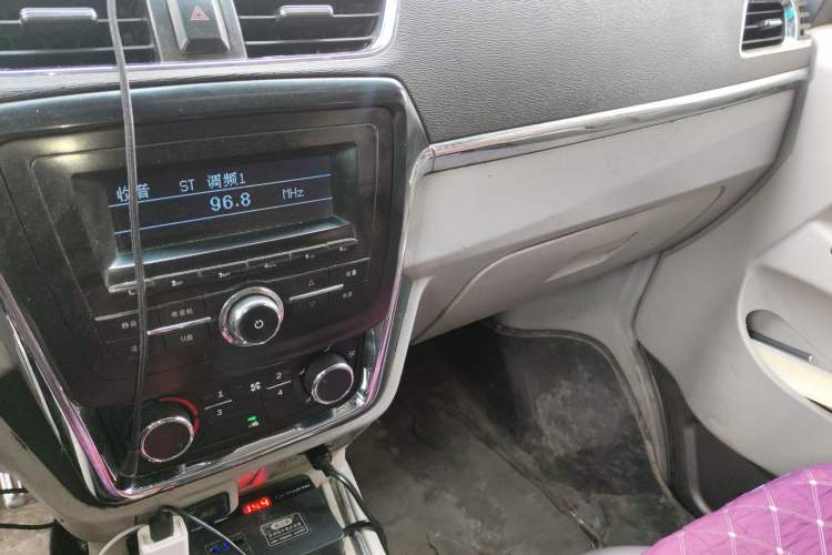 Used Jinbei New Hiace X30L 2018 1.5L Wealth Edition DLCG14 Audio And AC Panel