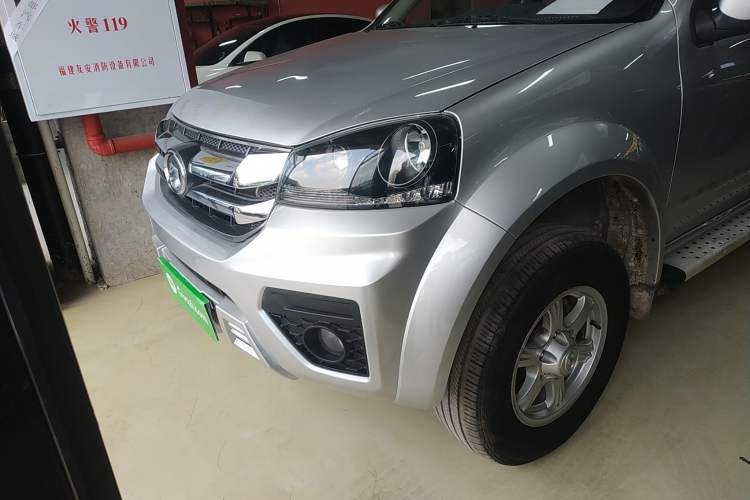 Used Great Wall Wingle 5 2023 2.0T Diesel Two-Wheel Drive Elite Flatbed Truck Left Front Headlight