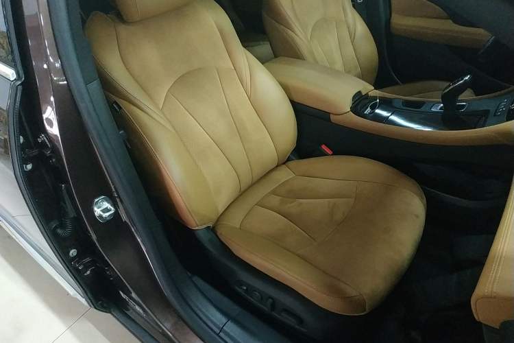 Used Buick LaCrosse 2016 28T Luxury Version