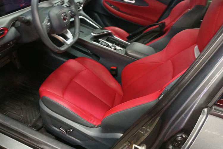 Used Changan UNI-T 2021 1.5T Excellence Model
