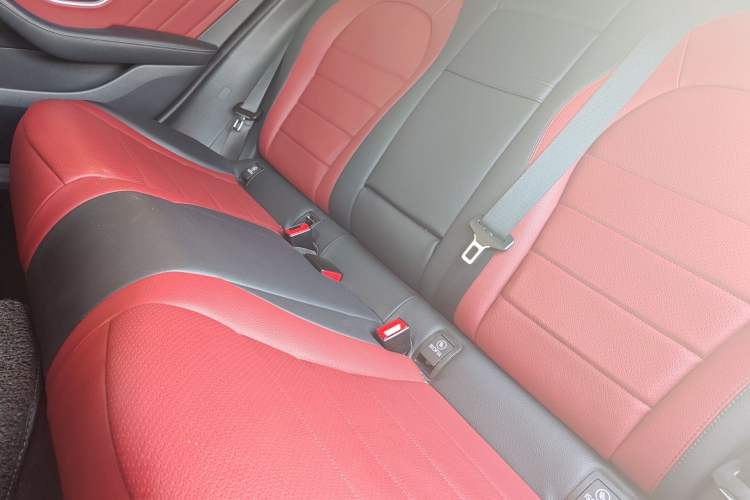 Used Mercedes-Benz GLC Coupe 2023 GLC 260 4MATIC Coupe SUV Left Rear Seat