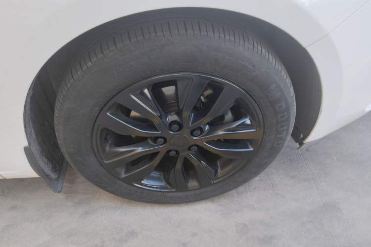 Used Buick GT 2019 15T Dual-Clutch Connected Elite Model China VI
