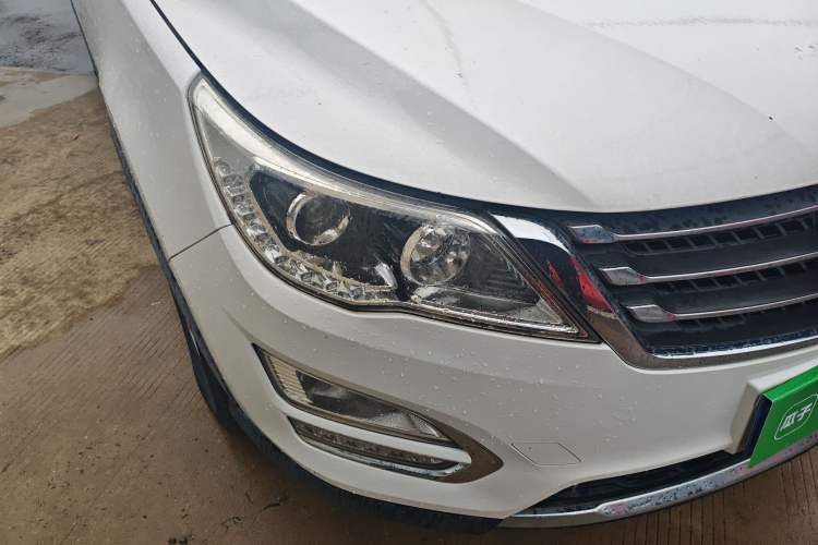 Used Baojun 560 2015 1.8L Manual Elite Edition
