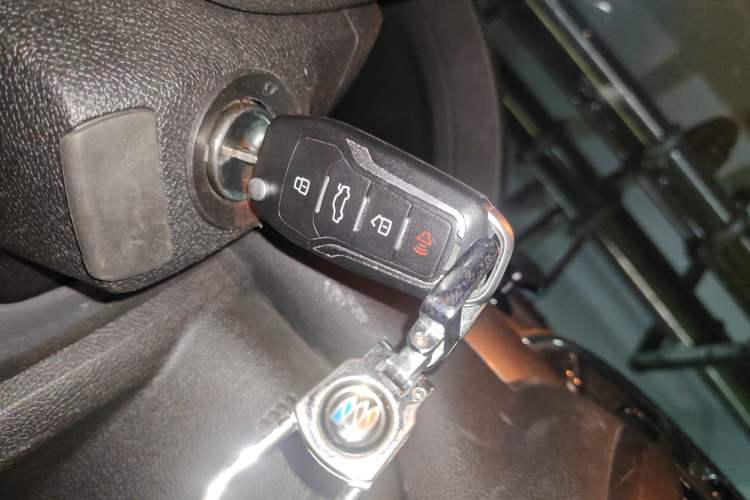 Used Buick Enclave 2010 3.6L Elite Edition