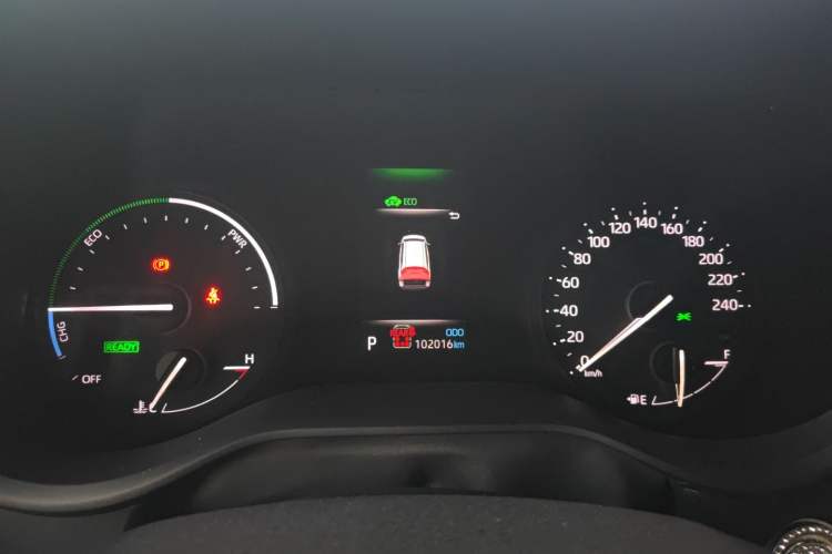 Used Toyota SIENNA 2023 2.5L Hybrid Deluxe Edition Instrument Cluster