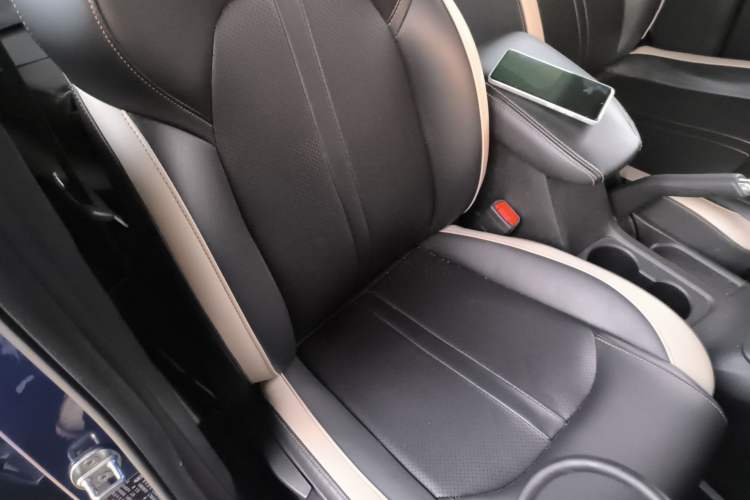 Used Baojun 360 2019 1.5L CVT Elite Version China VI Right Front Seat