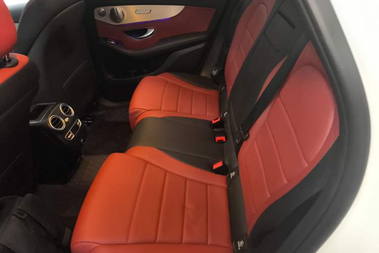 Used Mercedes-Benz GLC 2020 Facelift GLC 300 L 4MATIC Dynamic Edition
